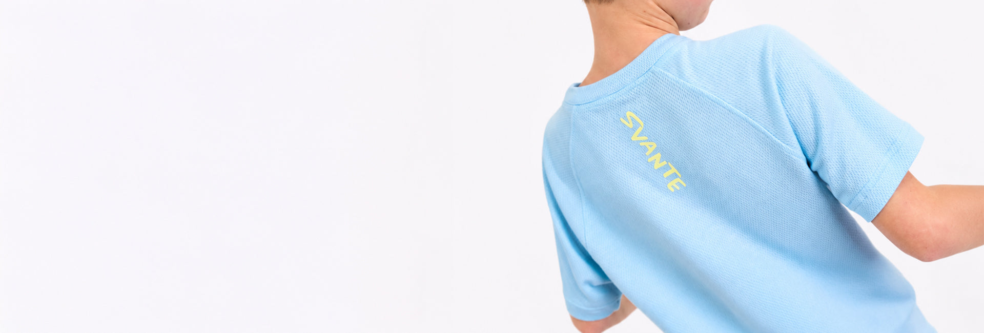 boy wearing Svante meshflex natural tencel sports t-shirts 